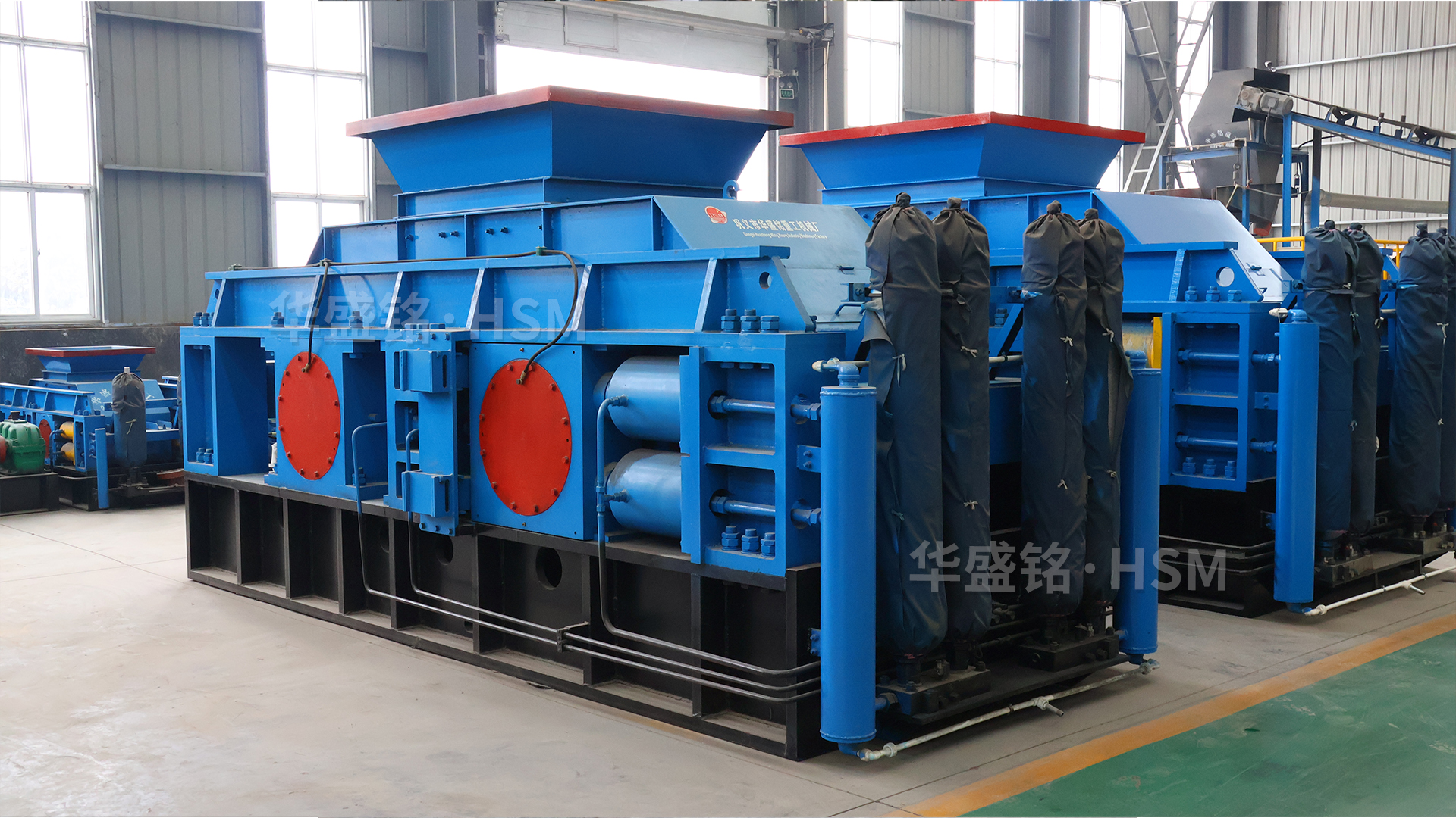 時產50噸以上選它!液壓對輥制砂機在中小型項目的實戰(zhàn)表現