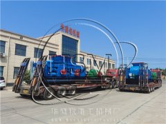 兩臺1810型液壓對輥破碎機一起發往河北秦皇島 